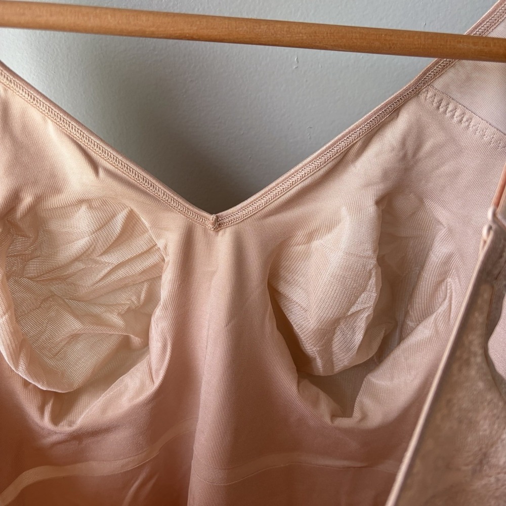 NEW RUBY RIBBON PIN UP CAMI WOMENS size 50 Pale Nude Lace Shapewear - Picture 12 of 12